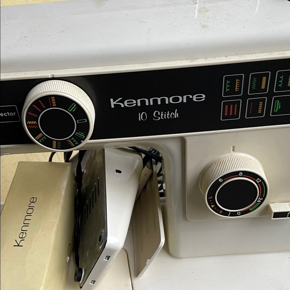 Kenmore 10-Stitch Sewing Machine in Ivory - Picture 3 of 5
